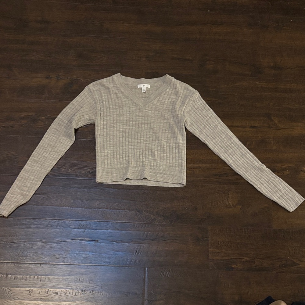 BP Gray V-Neck Ribbed Sweater